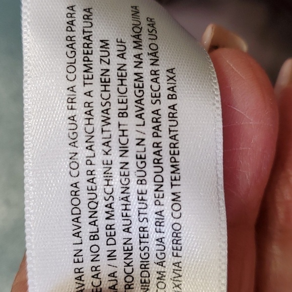 LIJA, Womens Bermuda shorts.  Size 6. Gray. 4 pockets, Golf. Pickel ball. Tennis - Picture 11 of 12